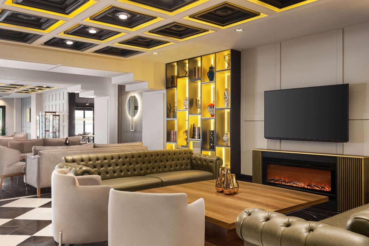 Ramada By Wyndham Erzurum Exterior photo