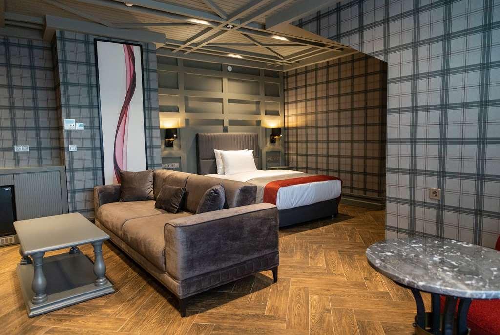 Ramada By Wyndham Erzurum Room photo